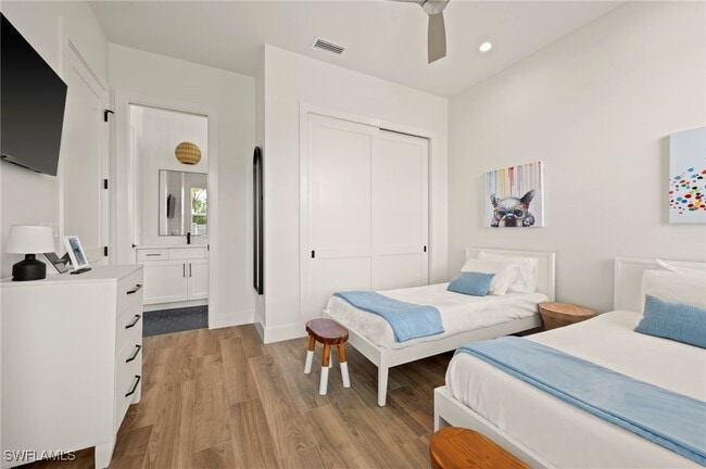 property at 819 91st Ave N