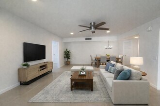 514 Piedmont K in Delray Beach, FL - Building Photo - Building Photo