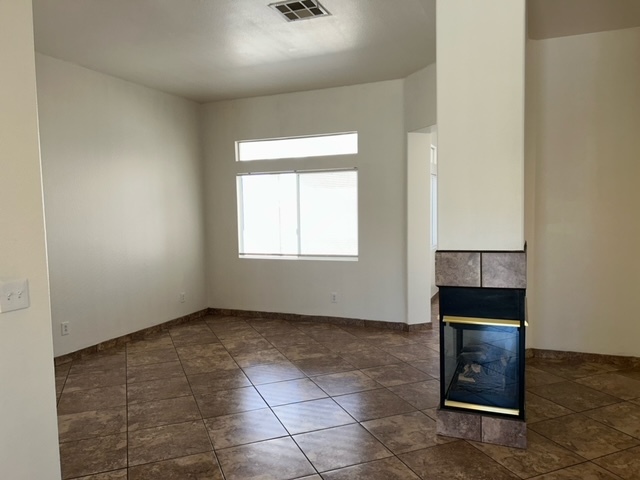 5202 Anneke Way in North Las Vegas, NV - Building Photo - Building Photo