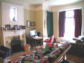 2317 N Orchard St in Chicago, IL - Building Photo - Building Photo
