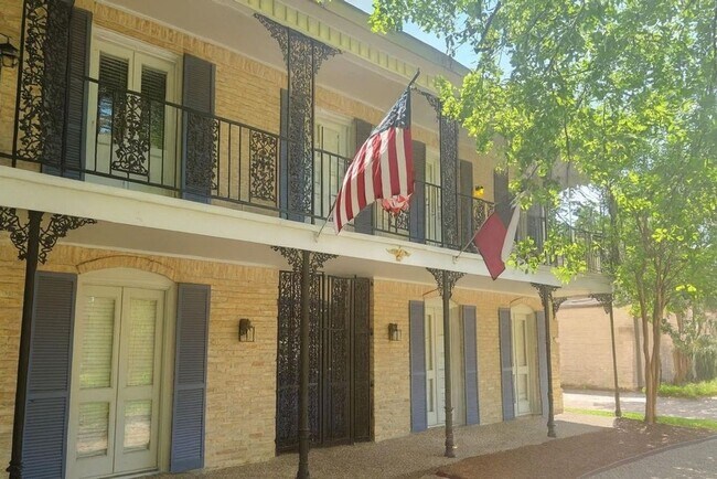 10507 Cypresswood Dr in Houston, TX - Building Photo - Building Photo