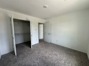 1115 E Park St in Sugar Land, TX - Building Photo - Building Photo