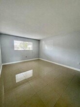 1410 S Federal Hwy in Lake Worth Beach, FL - Building Photo - Building Photo
