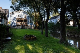 20 School St, Unit 18 in Lancaster, NY - Building Photo - Building Photo