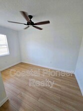 6604 S Mascotte St in Tampa, FL - Foto de edificio - Building Photo
