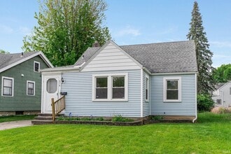 470 Charlotte Ave in Fort Wayne, IN - Building Photo - Building Photo