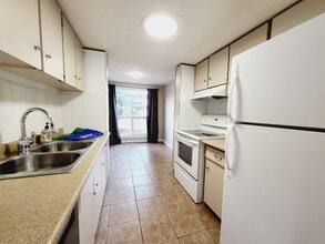 237 Grandin Village in St. Albert, AB - Building Photo - Building Photo