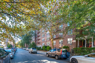 Arden House in Brooklyn, NY - Building Photo - Building Photo