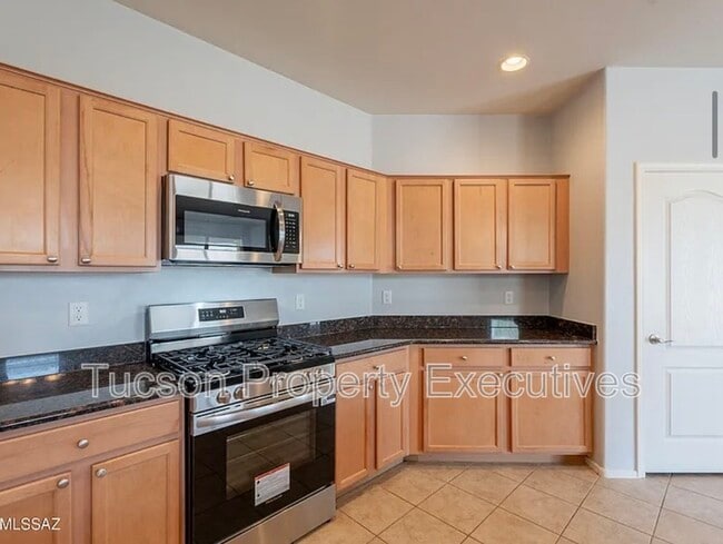 11545 W Oilseed Dr in Marana, AZ - Building Photo - Building Photo