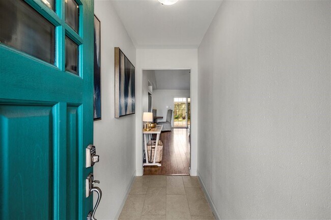 2512 Azalea Ct in Galveston, TX - Building Photo - Building Photo