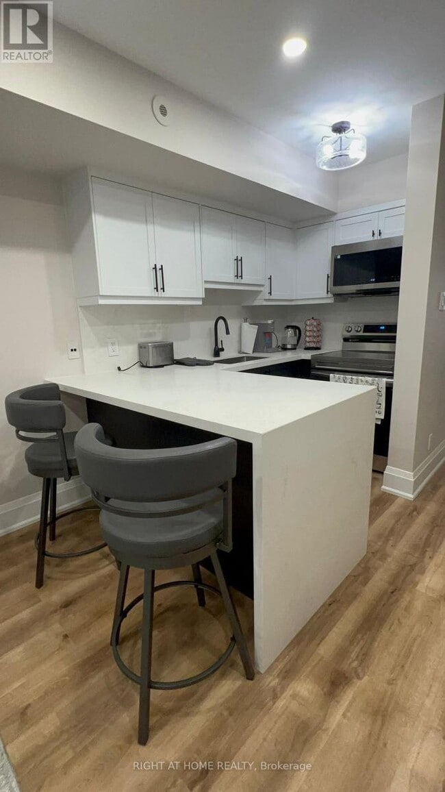 27 Canniff St in Toronto, ON - Building Photo - Building Photo