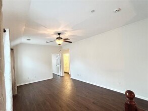 2204 Paige Ct in Carrollton, TX - Building Photo - Building Photo