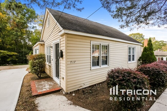 property at 717 West Blvd