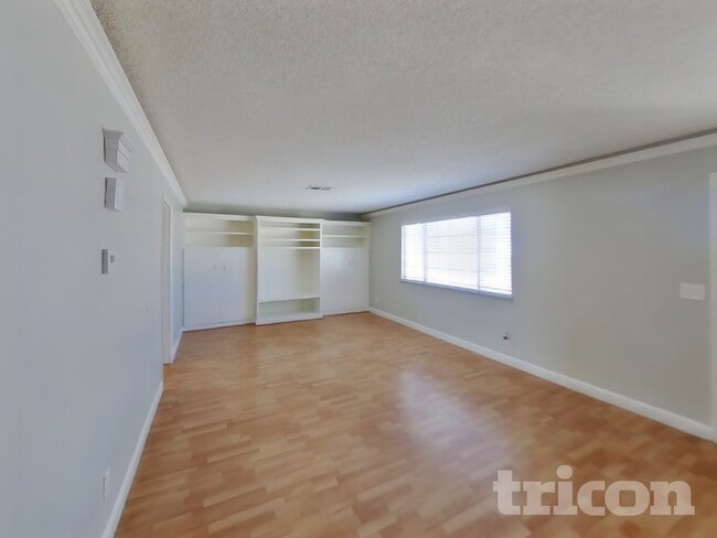 709 Morrocco Dr, Unit 2549 in Henderson, NV - Building Photo - Building Photo