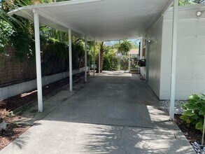 6211 5th Ave S in St. Petersburg, FL - Building Photo - Building Photo
