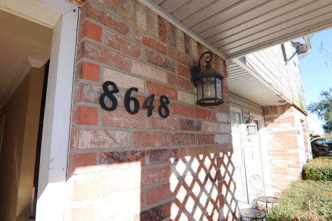 property at 8648 Glen Meadow Ln