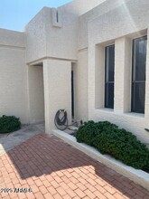 6621 E Kelton Ln in Scottsdale, AZ - Building Photo - Building Photo