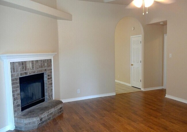 6101 Alexus Dr in Killeen, TX - Building Photo - Building Photo