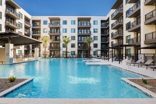 The Atwood at Rivulon in Gilbert, AZ - Building Photo