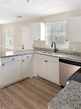 5343 Ridgemere Ct in Stone Mountain, GA - Building Photo - Building Photo