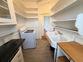 70 Kirkland St, Unit 33 in Cambridge, MA - Building Photo - Building Photo