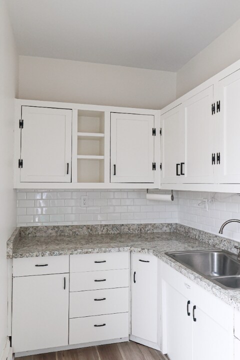 1301 8th Ave in Beaver Falls, PA - Building Photo