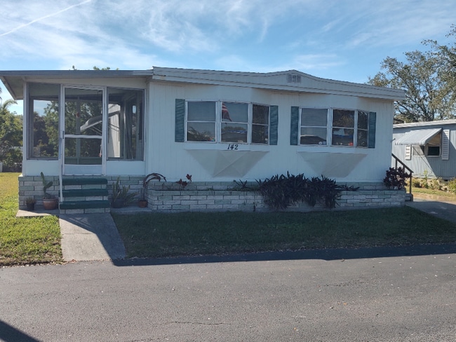 900 9th Ave E in Palmetto, FL - Building Photo - Building Photo