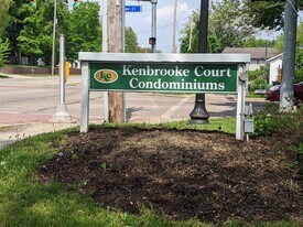 3403 Kenbrooke Ct in Kalamazoo, MI - Building Photo