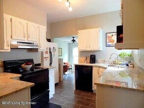 1105 Julia Ave in Louisville, KY - Building Photo - Building Photo