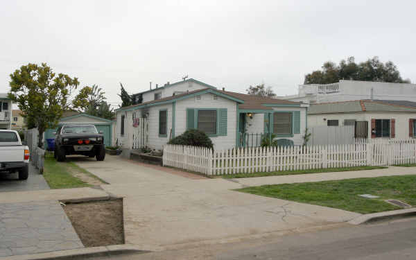 857 Missouri St in San Diego, CA - Building Photo - Building Photo