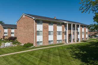 Park Place Apartments in Mt. Pleasant, MI - Foto de edificio - Building Photo