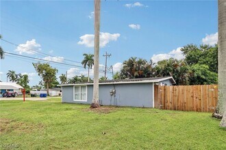 89 Cabana Ave in North Fort Myers, FL - Building Photo - Building Photo