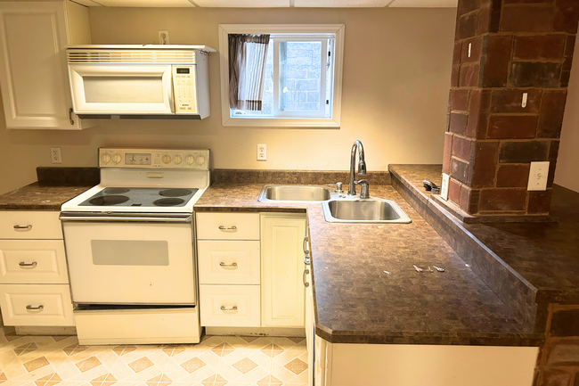 705 N Duluth Ave in Sioux Falls, SD - Building Photo - Building Photo