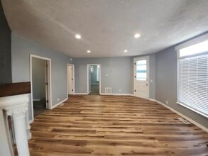 503 W Walnut St in Kokomo, IN - Building Photo - Building Photo