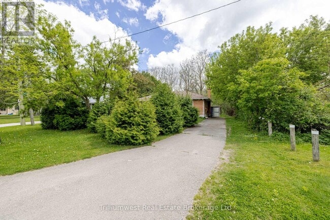 284 Trott Dr in London, ON - Building Photo - Building Photo