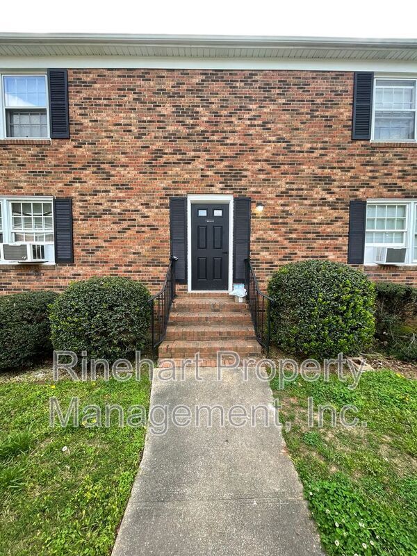 property at 1045 Meadow Dr