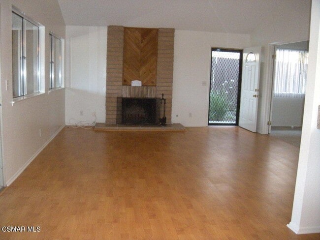1917 Galway Ln in Thousand Oaks, CA - Building Photo - Building Photo