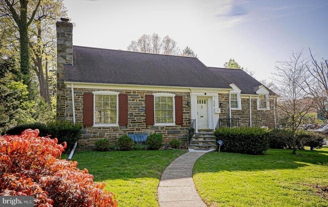 property at 526 Williams Rd