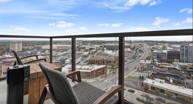 700 Craighead St-Unit -504 in Nashville, TN - Building Photo - Building Photo