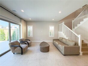 115 Mossvine in Irvine, CA - Building Photo - Building Photo