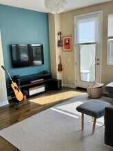 9212 Joshua Way in Downey, CA - Building Photo - Building Photo