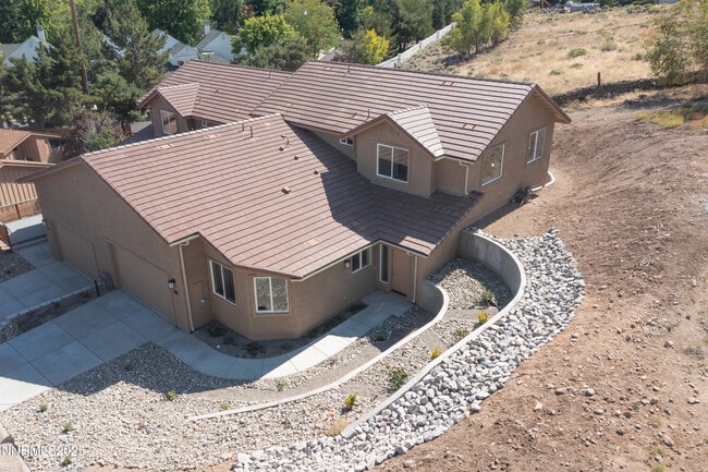 property at 1466 Copper Point Cir