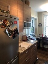 116 Riverway, Unit 2 in Boston, MA - Building Photo