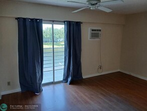 538 Fanshaw M in Boca Raton, FL - Building Photo - Building Photo