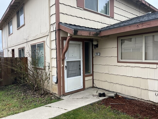 701 W Pennsylvania St in Boise, ID - Foto de edificio - Building Photo
