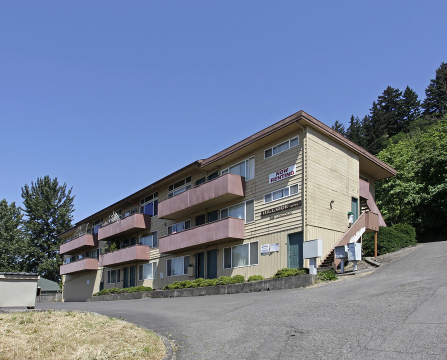 Hillside Apartments in Eugene, OR - Building Photo