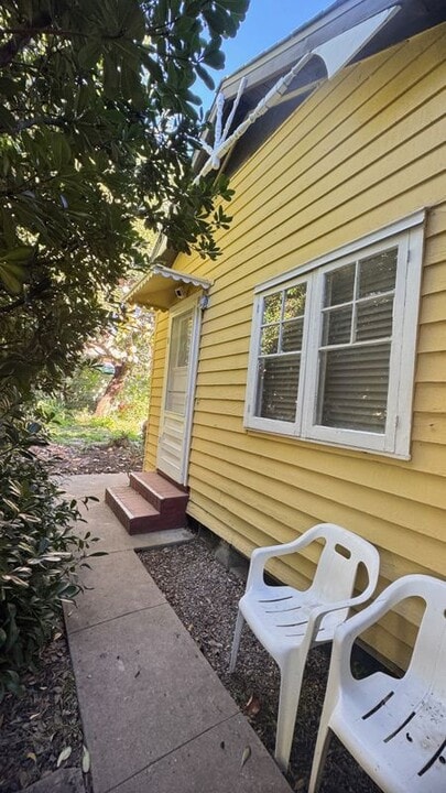 1016 Brent Ave in South Pasadena, CA - Building Photo