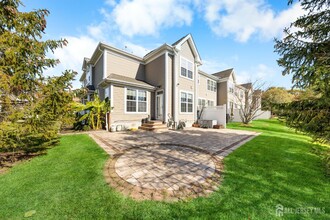 19 Edward Stec Blvd in Edison, NJ - Building Photo - Building Photo