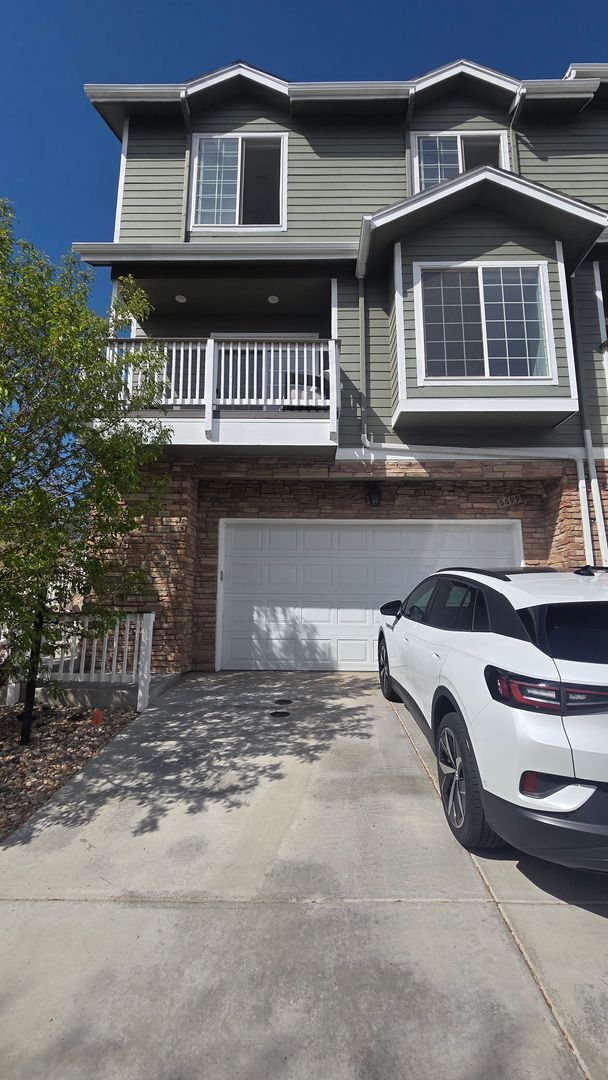 6699 W Yale Ave in Lakewood, CO - Building Photo - Building Photo