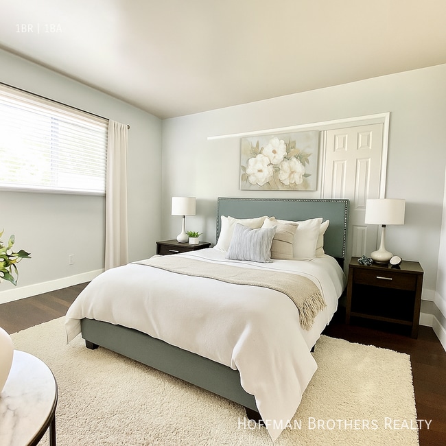 5741 Virginia Ave, Unit 201 in Los Angeles, CA - Building Photo - Building Photo